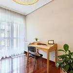 Acogedor En Con Garaje Y Terraza, 2 Y 2 Banos Apartment Guernica y Luno