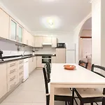 Acogedor En Con Garaje Y Terraza, 2 Y 2 Banos Guernica y Luno