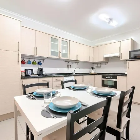 Acogedor En Con Garaje Y Terraza, 2 Y 2 Banos Apartman Guernica y Luno